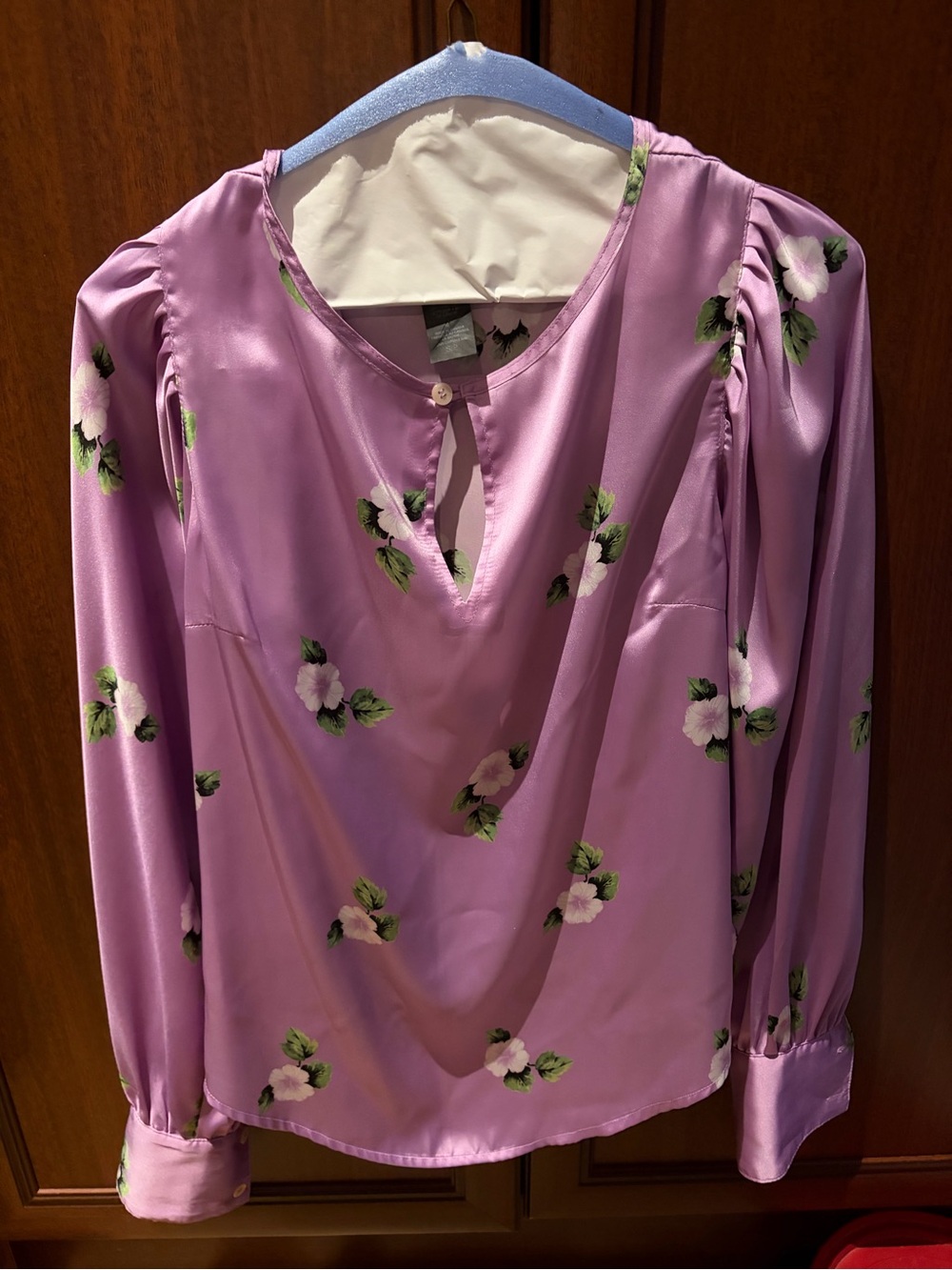Smythe Lavender Floral Keyhole Blouse